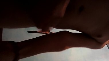 Masturbandome con las bragas de mi tÃ¬a.