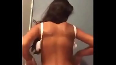andrea jovencita se graba desnuda para mi FULL video aqui:  http://bit.ly/2GQxeNS