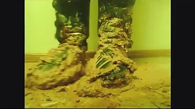 girl friend messy black ugg boots