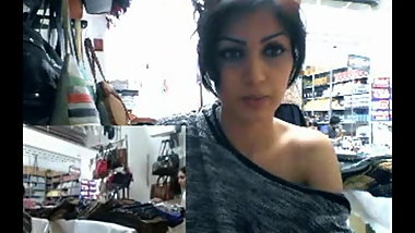 ARAB TEEN MASTURBATING IN PUBLIC INSIDE THE MALL