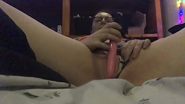 Making my tight pussy cum in less than 2 minutes