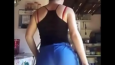 MC Jennifer (@mc jennifer 301) #3