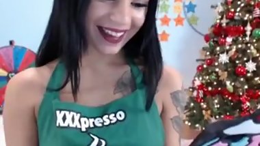 omg its so cute. laughs about my size sph