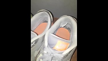 I sell my old used Shoes!