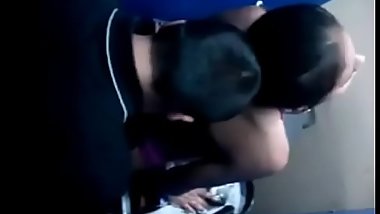 sexo de estudiantes en cabina de internet video completo link   http://mitly.us/mPUzAhA