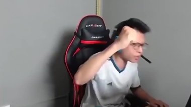 Bomman chá»­i thá», gÃ¡y, vÃ  rage!