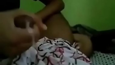 Jovencita mamando verga