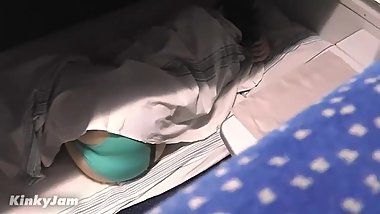 GIRL MASTURBATING AND CUMS ON THE TRAIN! - KinkyJamVideo
