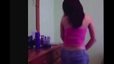 colegiala baila sexy y muebe su rico culo desnudo FULL video aqui:  http://bit.ly/2DN9U2Q