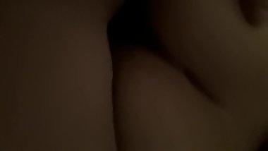 Anal y gimiendo de placer