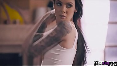 Stepdad Charles dark side that made Marley turned on