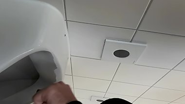 Urinal Spy ( Cute & Young Teen)