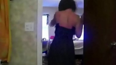 sexy putica se graba muy caliente bailando muy sexy para su novio FULL video aqui:   http://bit.ly/2HmcnTY
