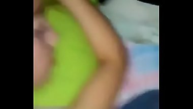 Mi prima Karen de perrito le meto el pene