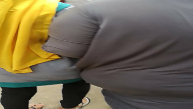 Big ass BBW hijab girl