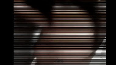 R&igrave_nh con bạn th&acirc_n tắm cực nuột