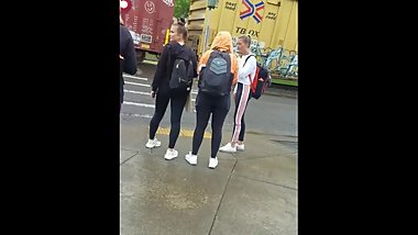 Candid Ass Three White Girls In Leggings on Campus