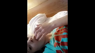 God i love playing with my pussy