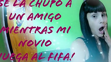 Teen girlfriend blowjob whit friend play ps4