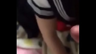 制服JKとハメ撮り3P