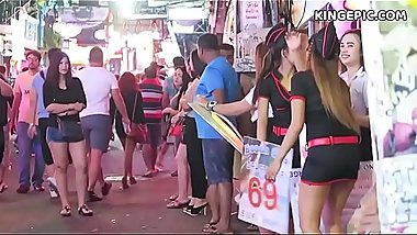 Pattaya Beach Road - Best Place for Thai Hookers!
