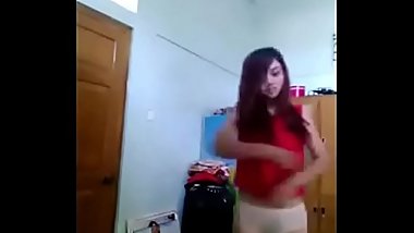 hermosa chica coreana se desnuda co&ntilde_o peludo FULL video aqui:  http://bit.ly/2IUPA3v