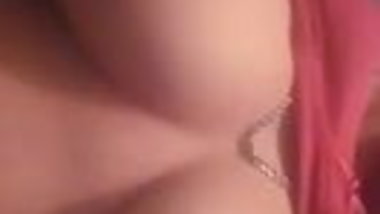 Not niece showing me her tits