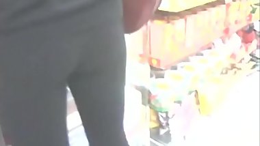 good ass in leggings