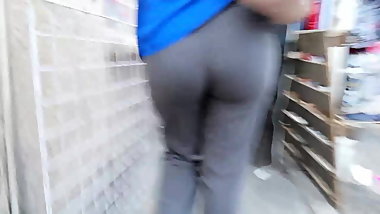 Nena con rico culo