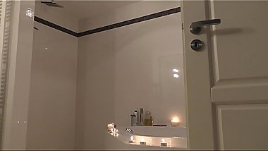 Little Sister Voyeur