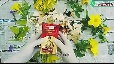 G&aacute_i lớp 10 lộ h&agrave_ng r&aacute_t