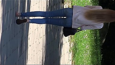 Candid Teen Ass 10 - Cautious blonde Girl in Jeans caught me
