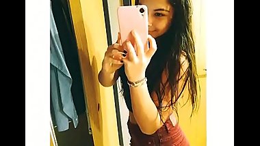 Rosi linda perrita pierde su pack mas intimo fotos desnuda PACK full aqui:  http://bit.ly/2EkDVXZ