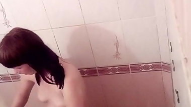 Russian student . Voyeur shower 2019.mp4