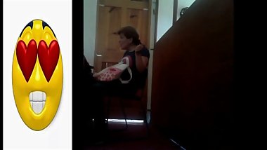 CASTING A CASADA PARA METER DEDOS EN EL BUS