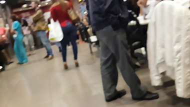 RICH BABE IN BLUE JEANS WOTH BIG ASS - PART 2