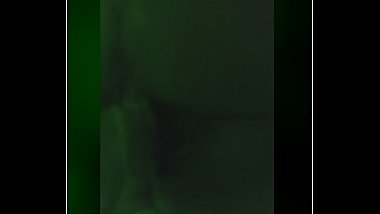 Novinha sentando na rola