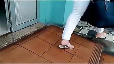 Flagra Pezinhos rapariga Portugal