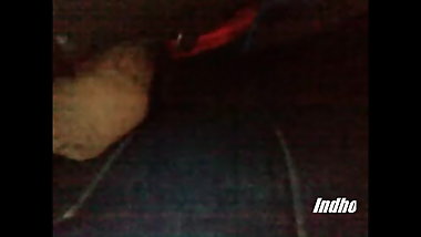 Encoxada rapida a teen muy culona