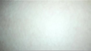 Que rico esta esta flaca me pide mas verga