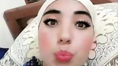 Moroccan Life Review of Medicine