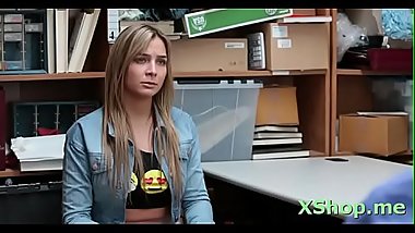 Captivating cutie Blair Williams delighting pal with fellatio