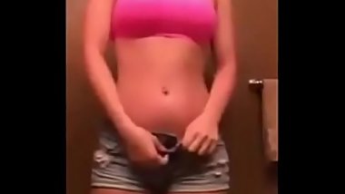 camila colegiala rica se quita todo para su amante FULL video en:  http://bit.ly/2V0rTsk